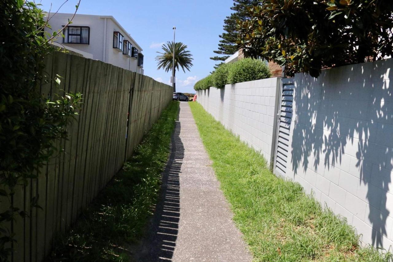 Retreat On Rita ~ Downtown Mount Maunganui With Beach Access Exterior foto